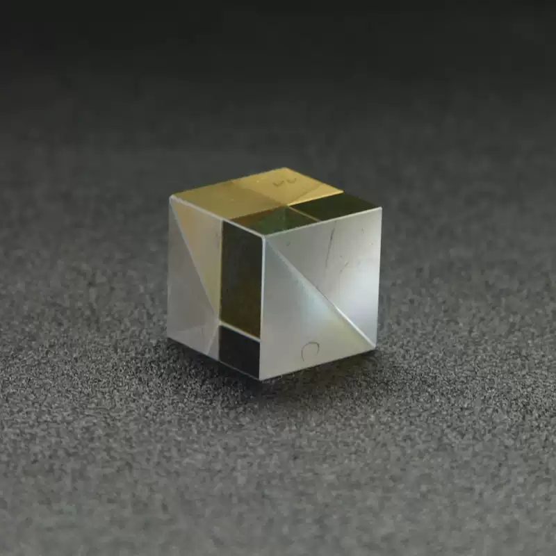 10 mm BK7 Cube Beamsplitter — image 1