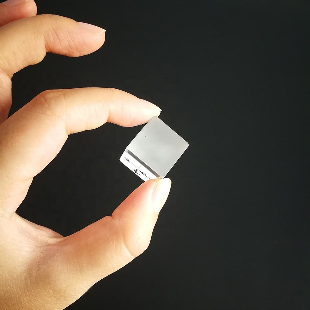 1 mm BK7 Cube Beamsplitter, AR Coated — image 1
