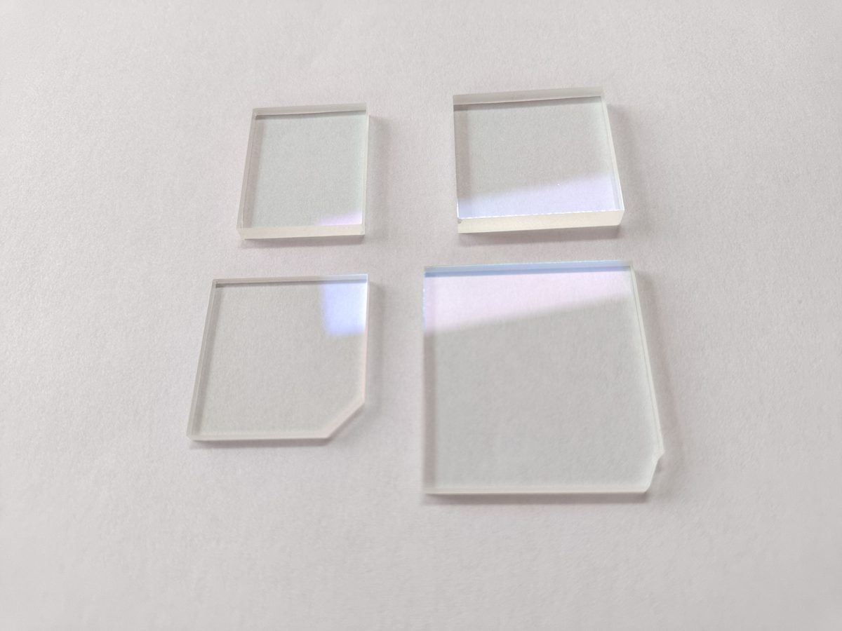 Custom Size Borofloat Optical Filter, AR Coated — image 1
