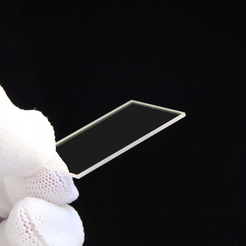 0.8x0.8 mm Borosilicate Square Optical Window — image 1