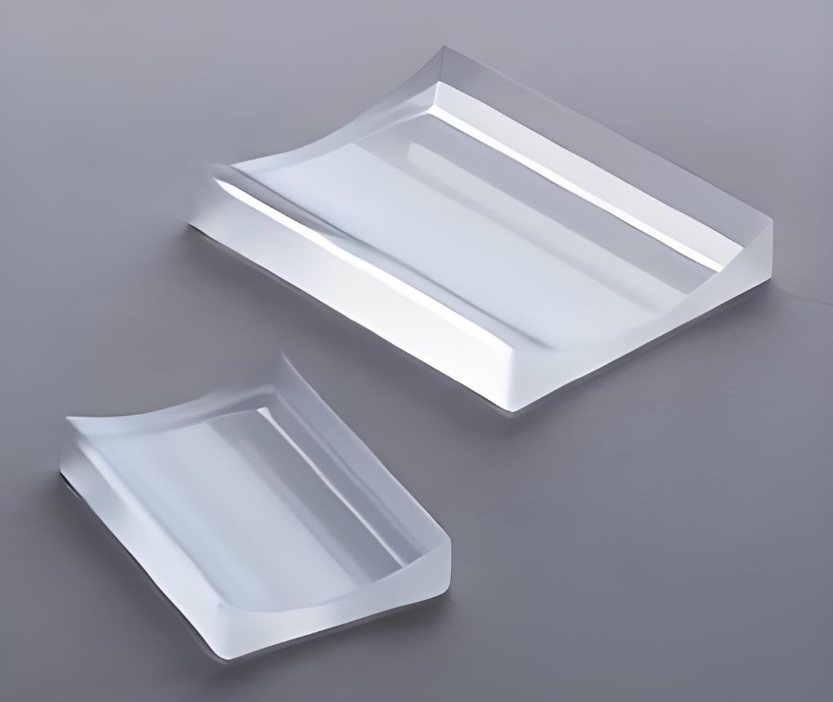 100 mm Fused Silica Biconvex Lens, AR Coated — image 1