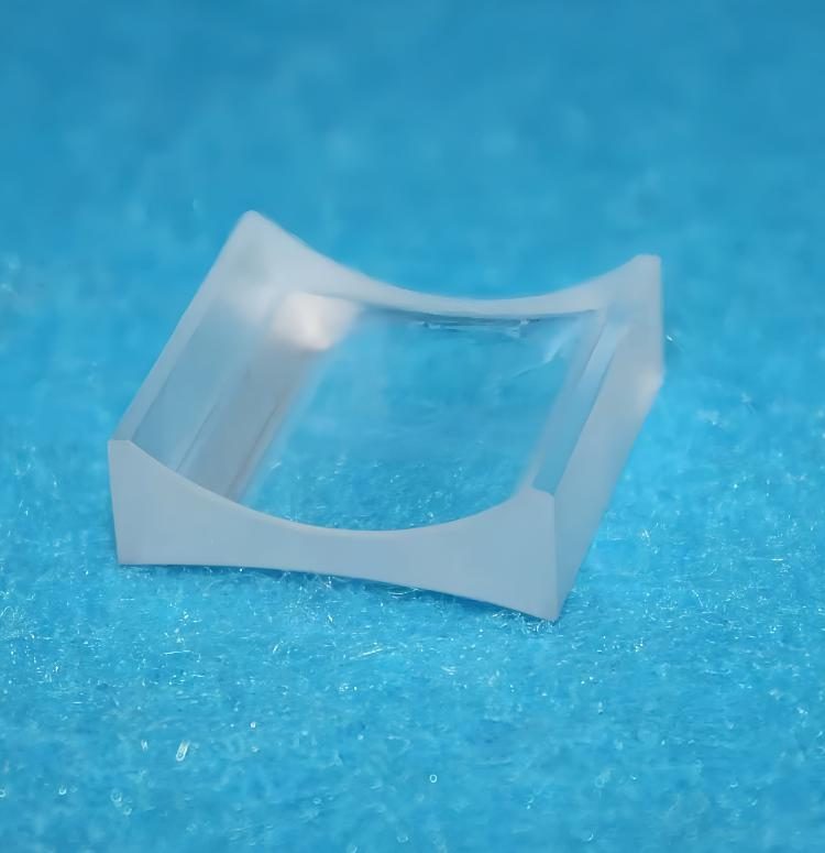 100 mm Fused Silica Meniscus Lens, AR Coated — image 1