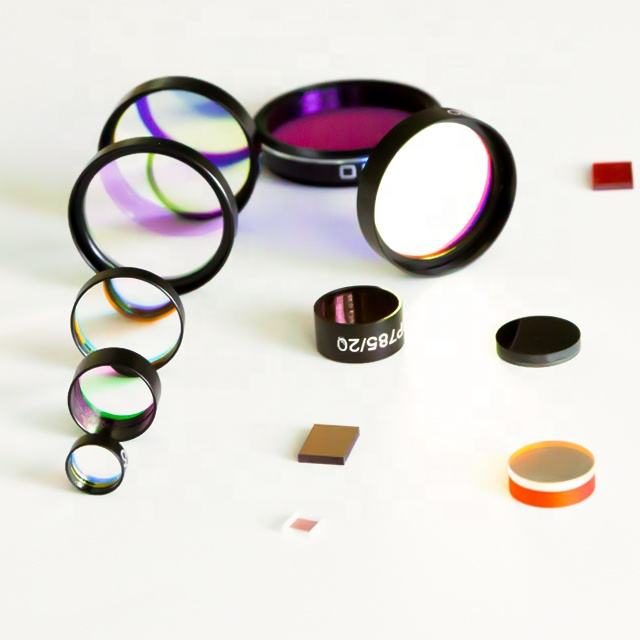 3x0.3 mm Fused Silica Optical Filter — image 1