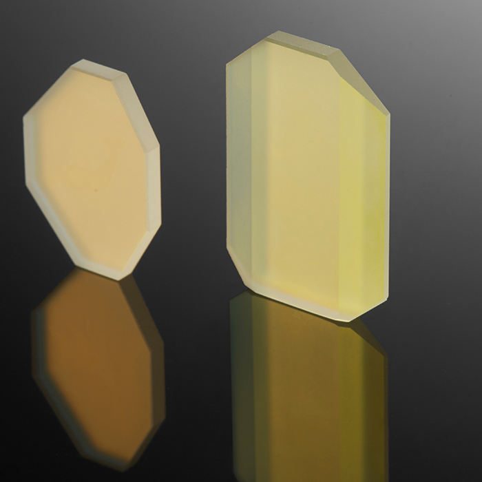 10 mm Fused Silica Optical Mirror — image 1