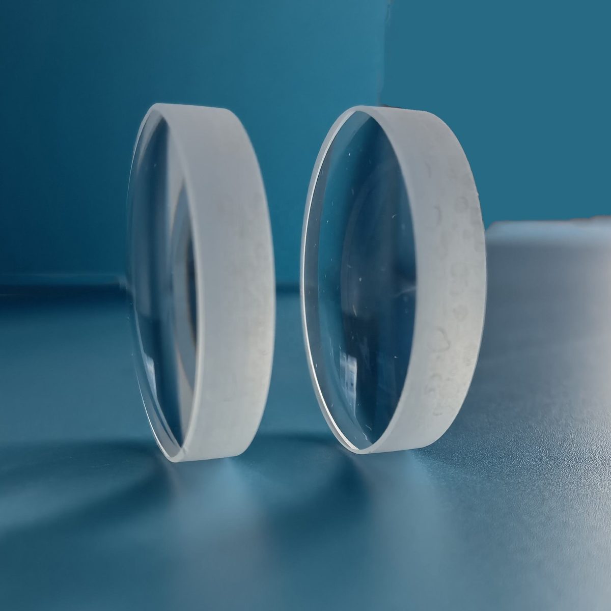 0.5 mm Fused Silica Plano-convex Lens, AR Coated