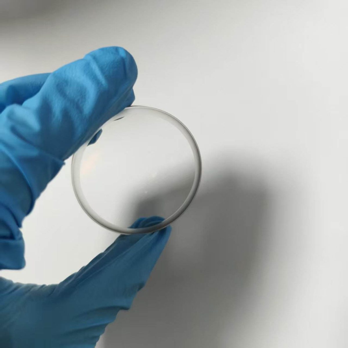 5 mm Fused Silica Plano-convex Lens, AR Coated — image 1