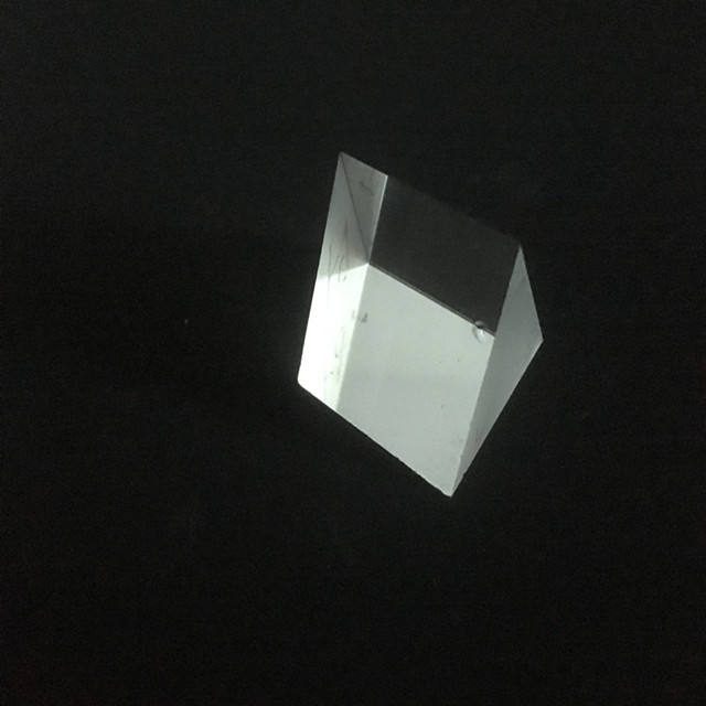 10 mm Fused Silica Right-angle Optical Prism — image 1