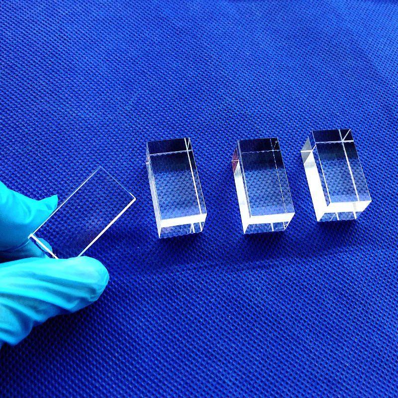 Custom Size Fused Silica Round Optical Window — image 1