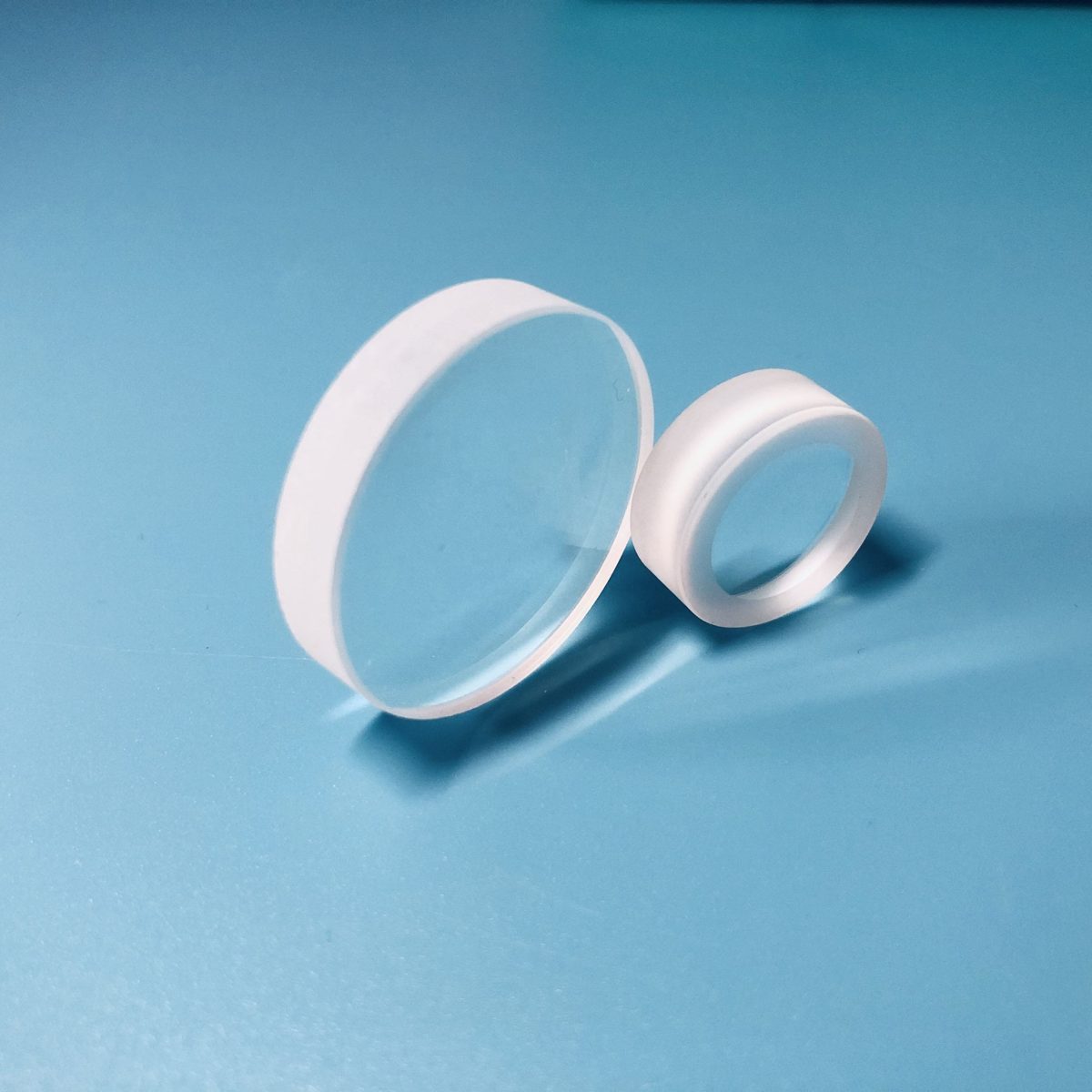 1 mm Fused Silica Spherical Lens, AR Coated — image 1