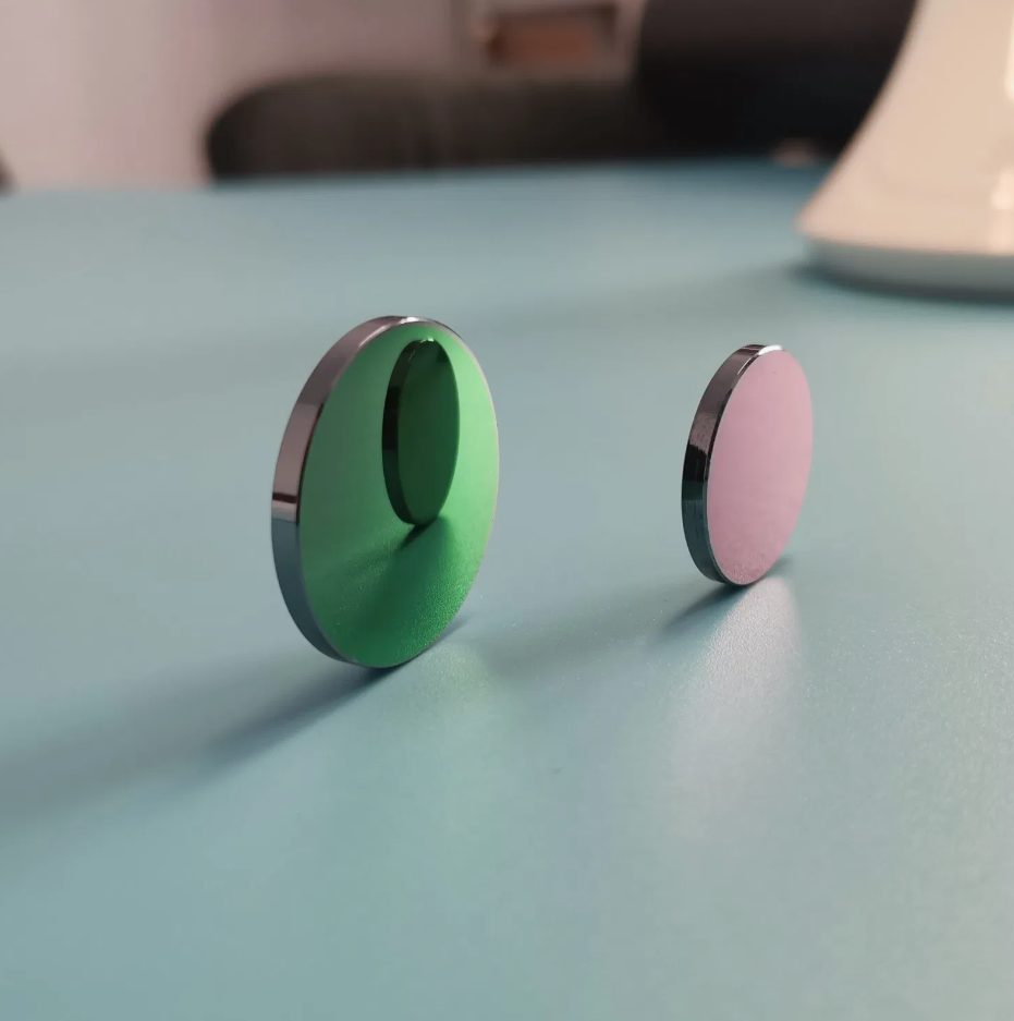 150 mm Germanium Plano-convex Lens, AR Coated — image 1