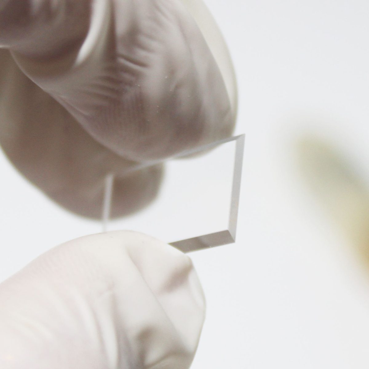 0.5 mm Glass Dove Optical Prism, AR Coated