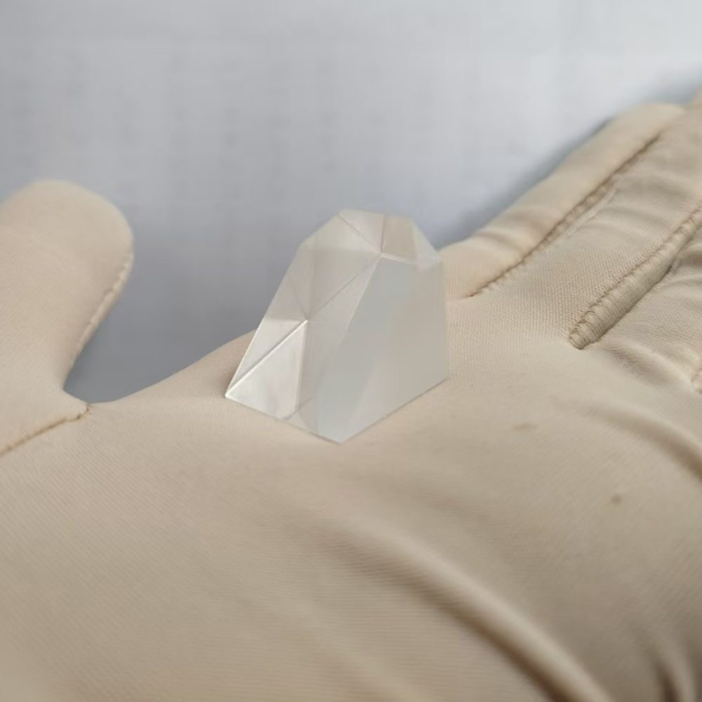 17 mm Glass Right-angle Optical Prism — image 1