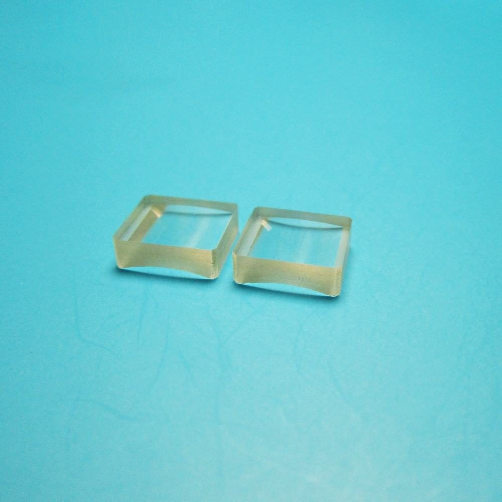 Custom Size Optical Glass Cylindrical Lens, AR Coated — image 1