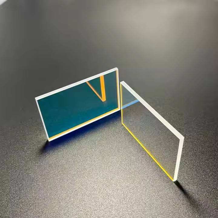 Custom Size Optical Glass Plate Beamsplitter, AR Coated — image 1