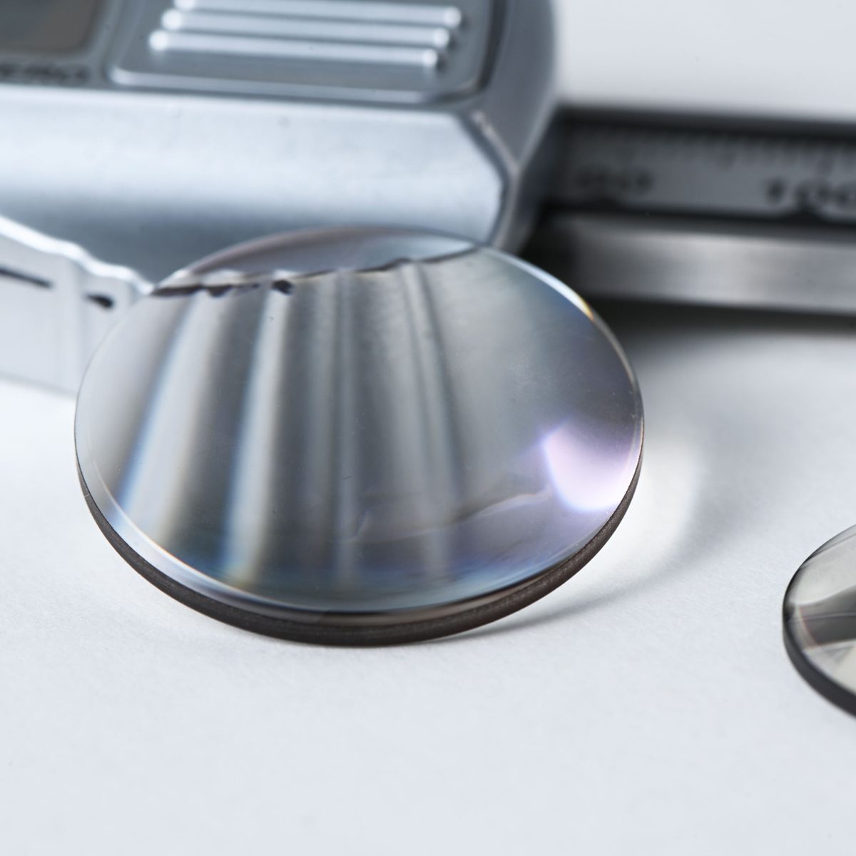 5x1 mm Sapphire Round Optical Window, AR Coated — image 1